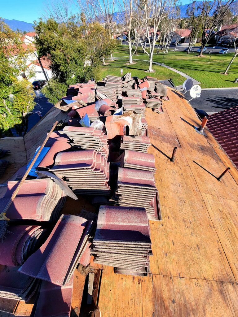 Roof Repair and Replacement​